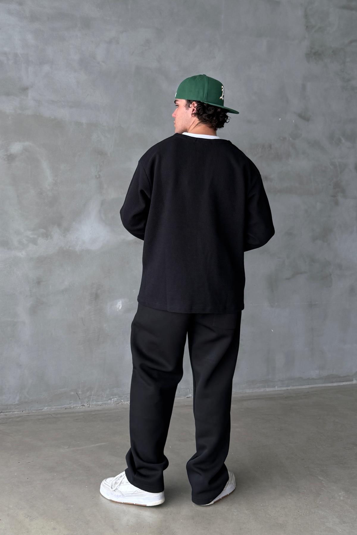 Waffle Kumaş Siyah Oversize Sweatshirt