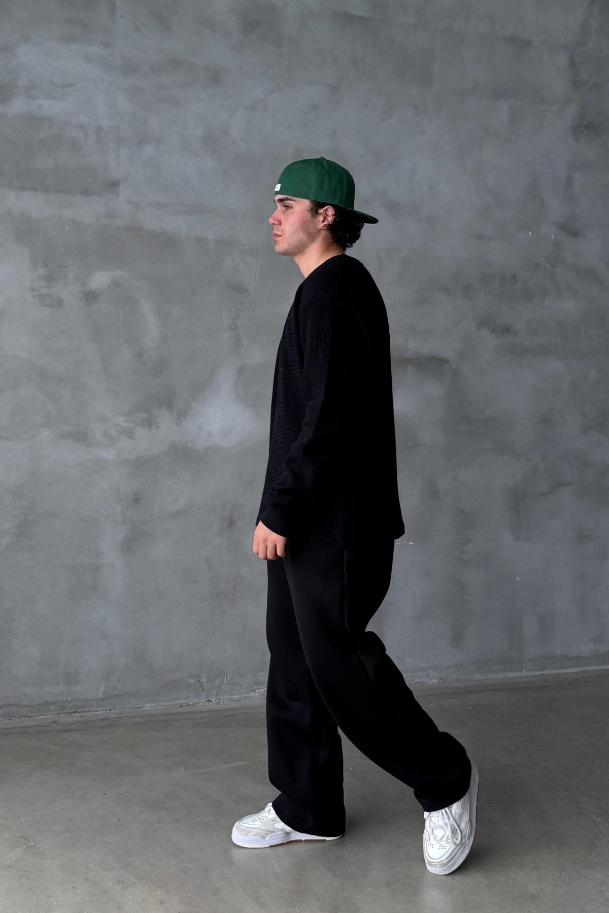 Waffle Kumaş Siyah Oversize Sweatshirt