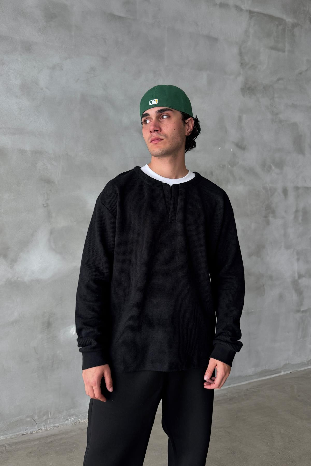 Waffle Kumaş Siyah Oversize Sweatshirt