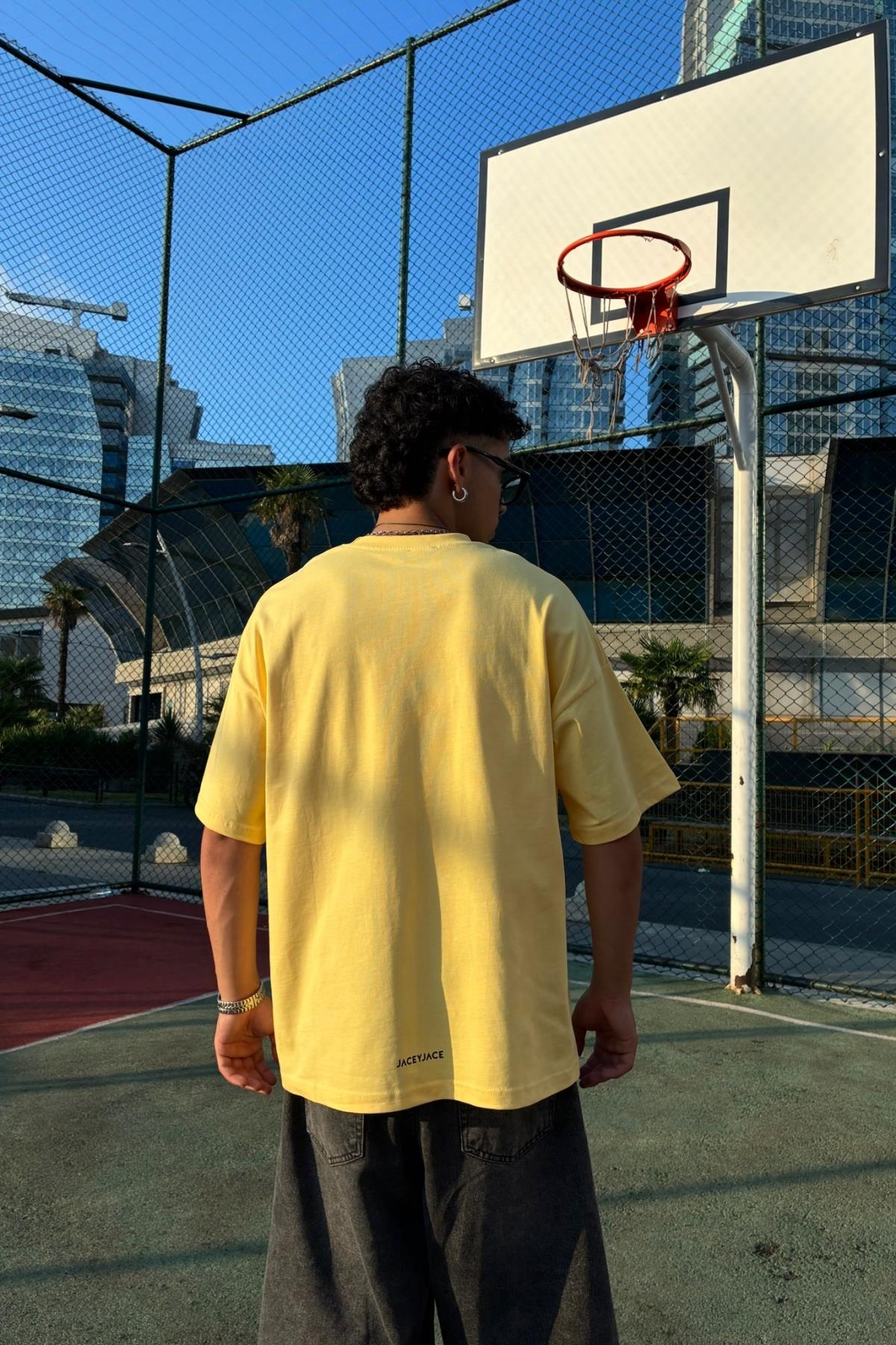 Wander Baskılı Sarı Oversize Tshirt JC01