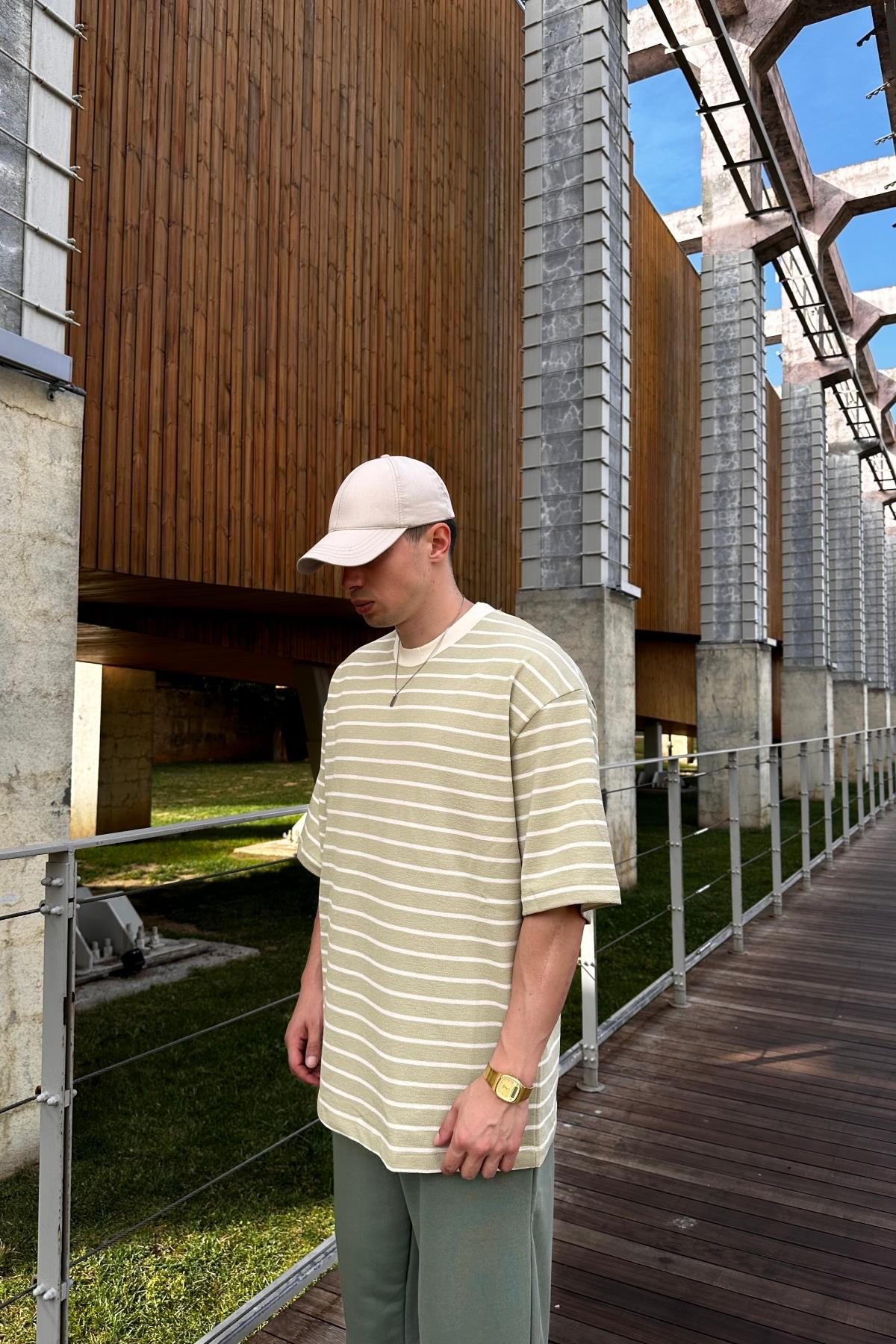 Yeşil Çizgili Zr Oversize Tshirt T1083