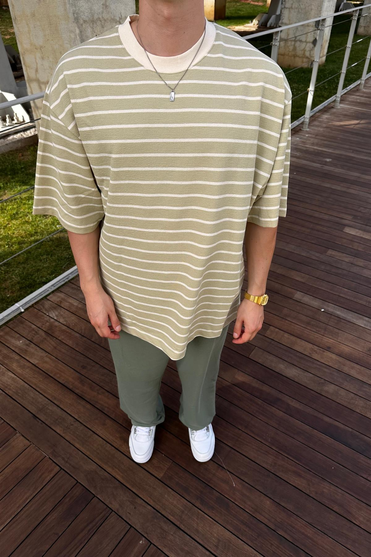 Yeşil Çizgili Zr Oversize Tshirt T1083