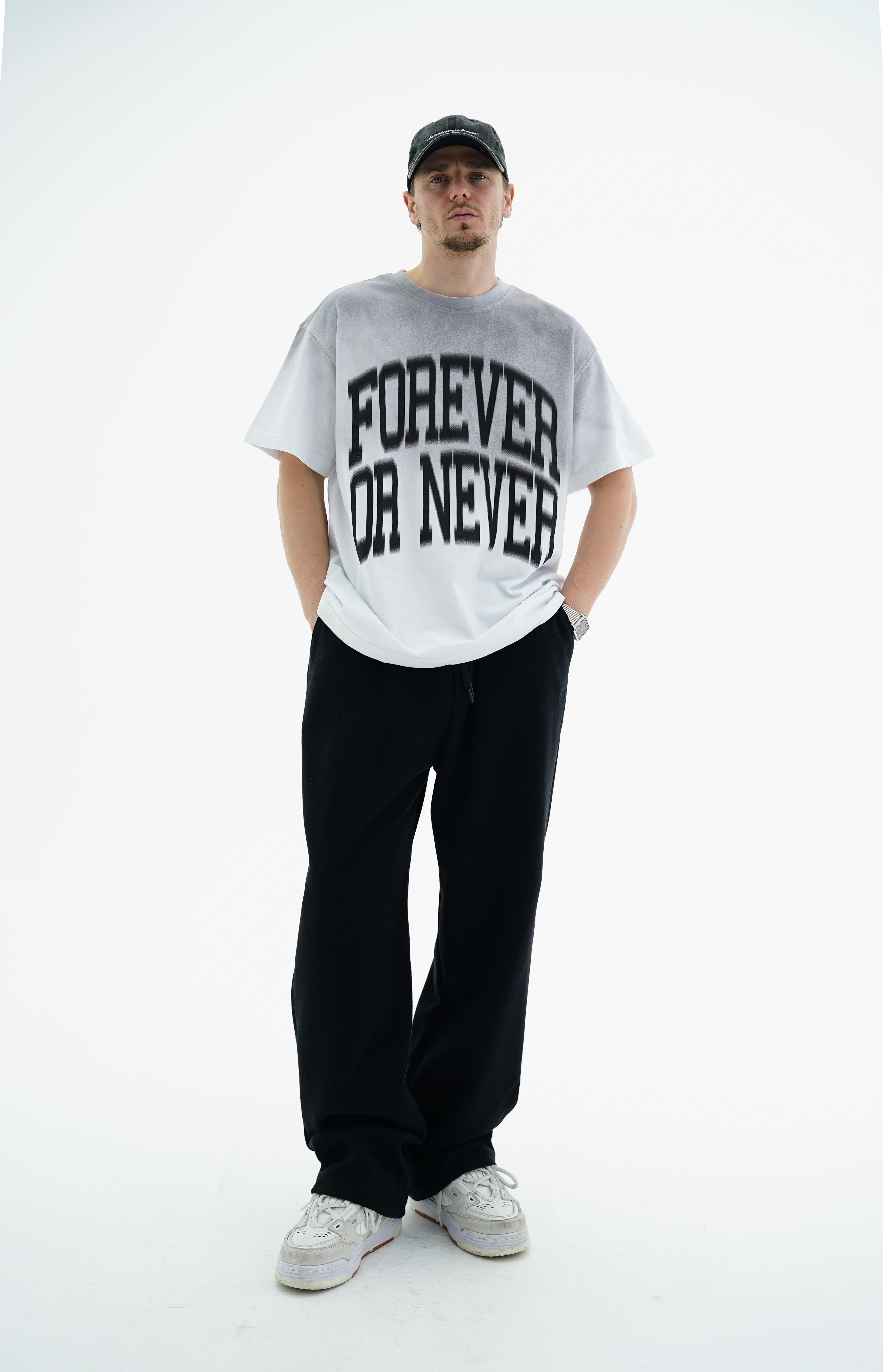 Yıkama Efektli Forever Baskılı Beyaz Oversize Tshirt CT01 25CY015