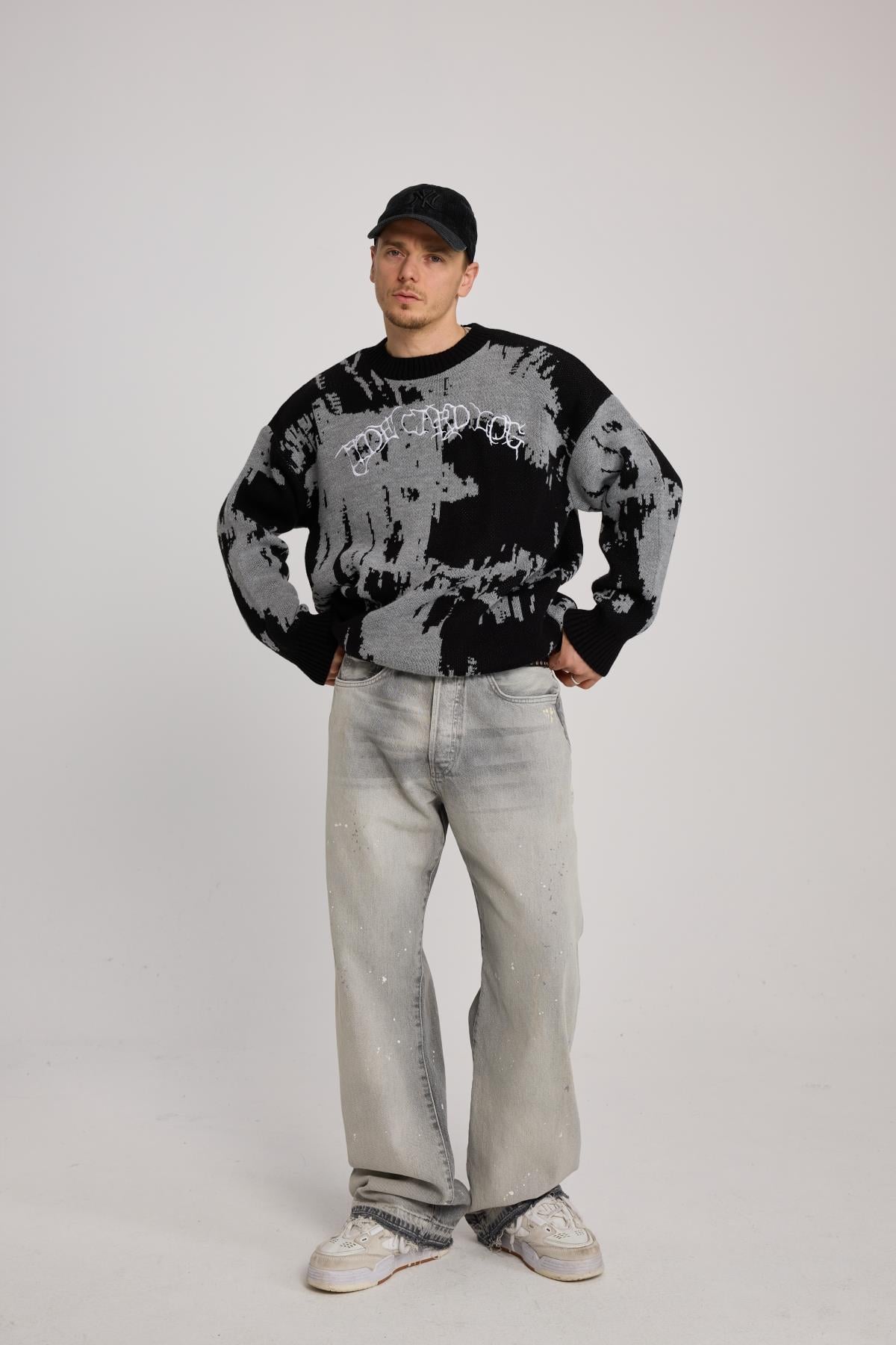 Yıkama Efektli Gri Baggy Jean Pantolon