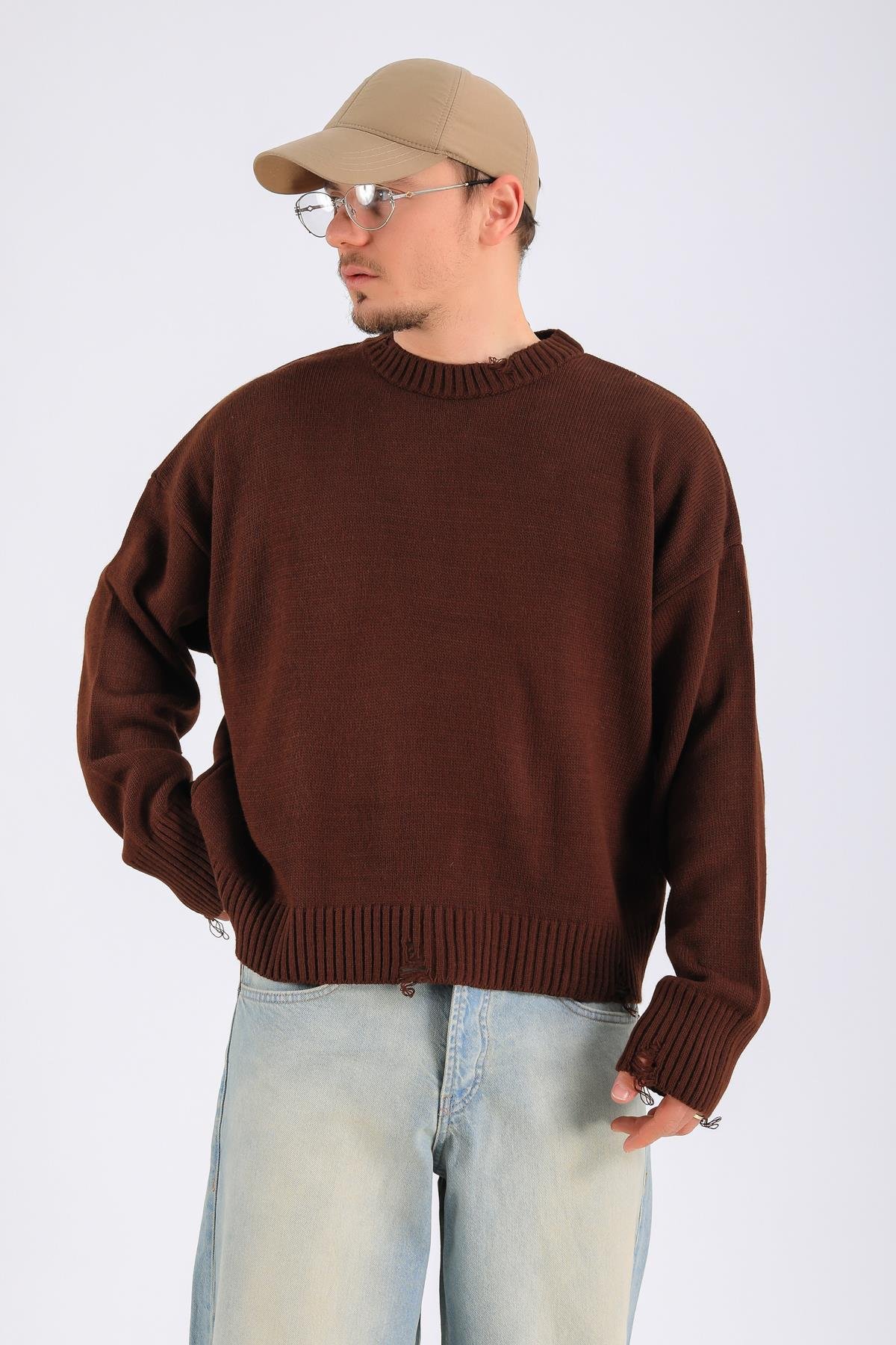 Yırtık Detay Kahve Boxy Fit Triko SW1308