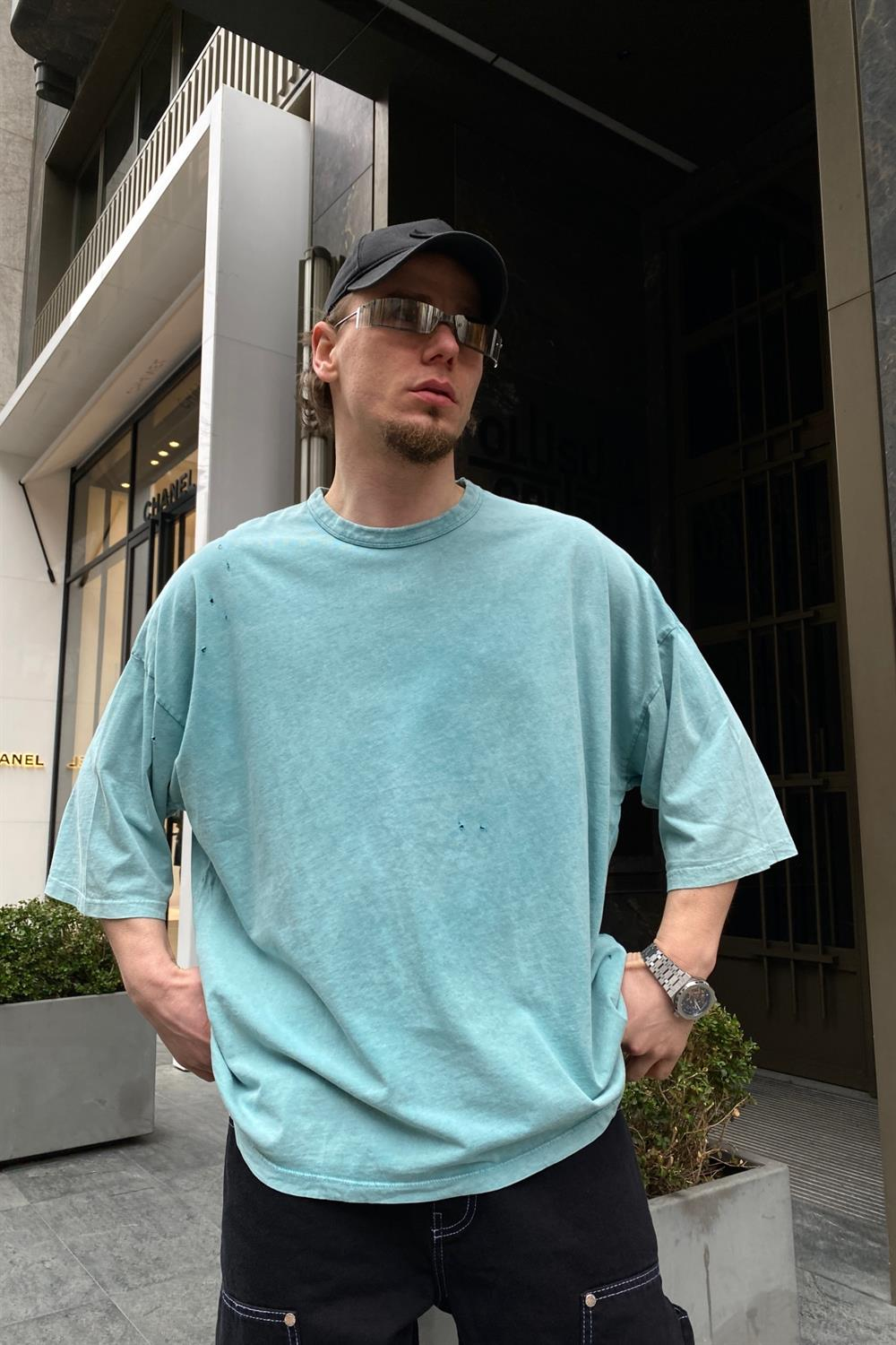 Yırtık Detay Oversize Tshirt T561