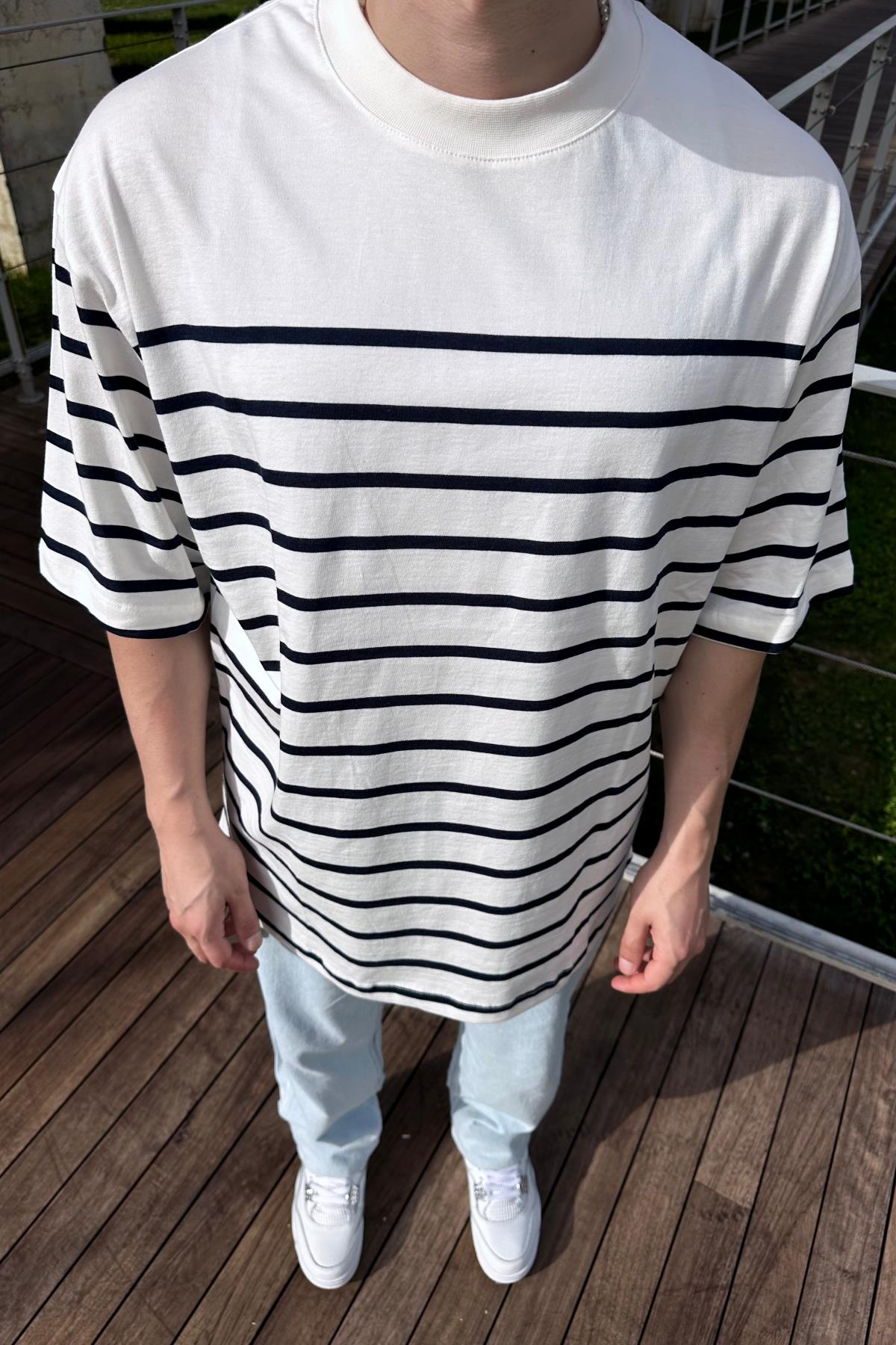 ZR Çizgili Krem Oversize Tshirt T1029