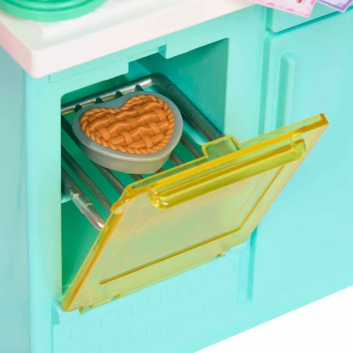 barbie-brooklyn-ve-malibu-pasta-yapiyo-8f7bc2.jpg