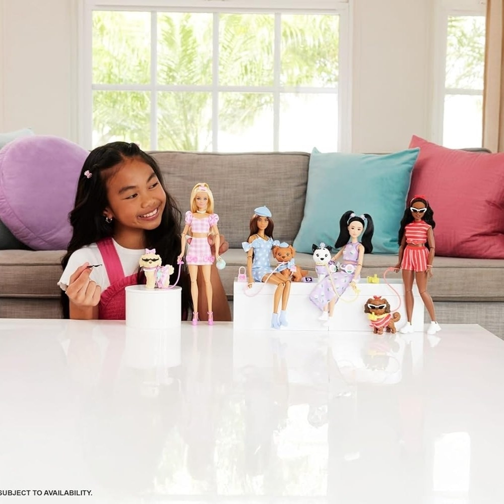 barbie-ikiz-gorunumlu-bebek-ve-evcil-k-ce-4cb.jpg