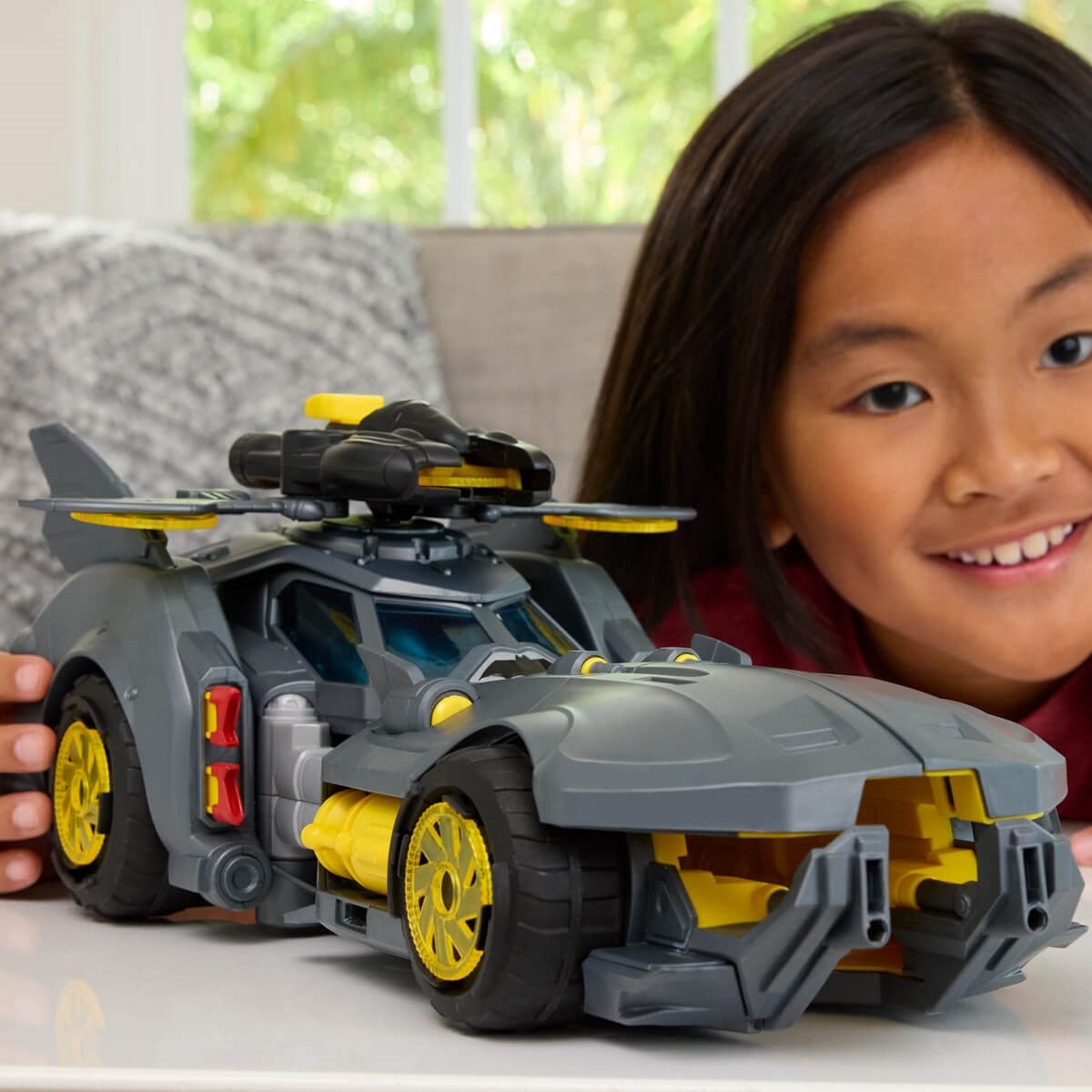 dc-batman-batmobile-araci-jmd52-cek-bi-83d1-f.jpg