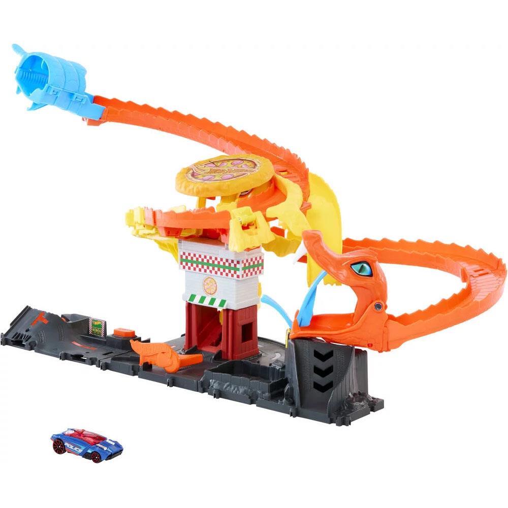 hot-wheels-pizza-dukkaninda-kobra-mace-7eb-a0.jpg