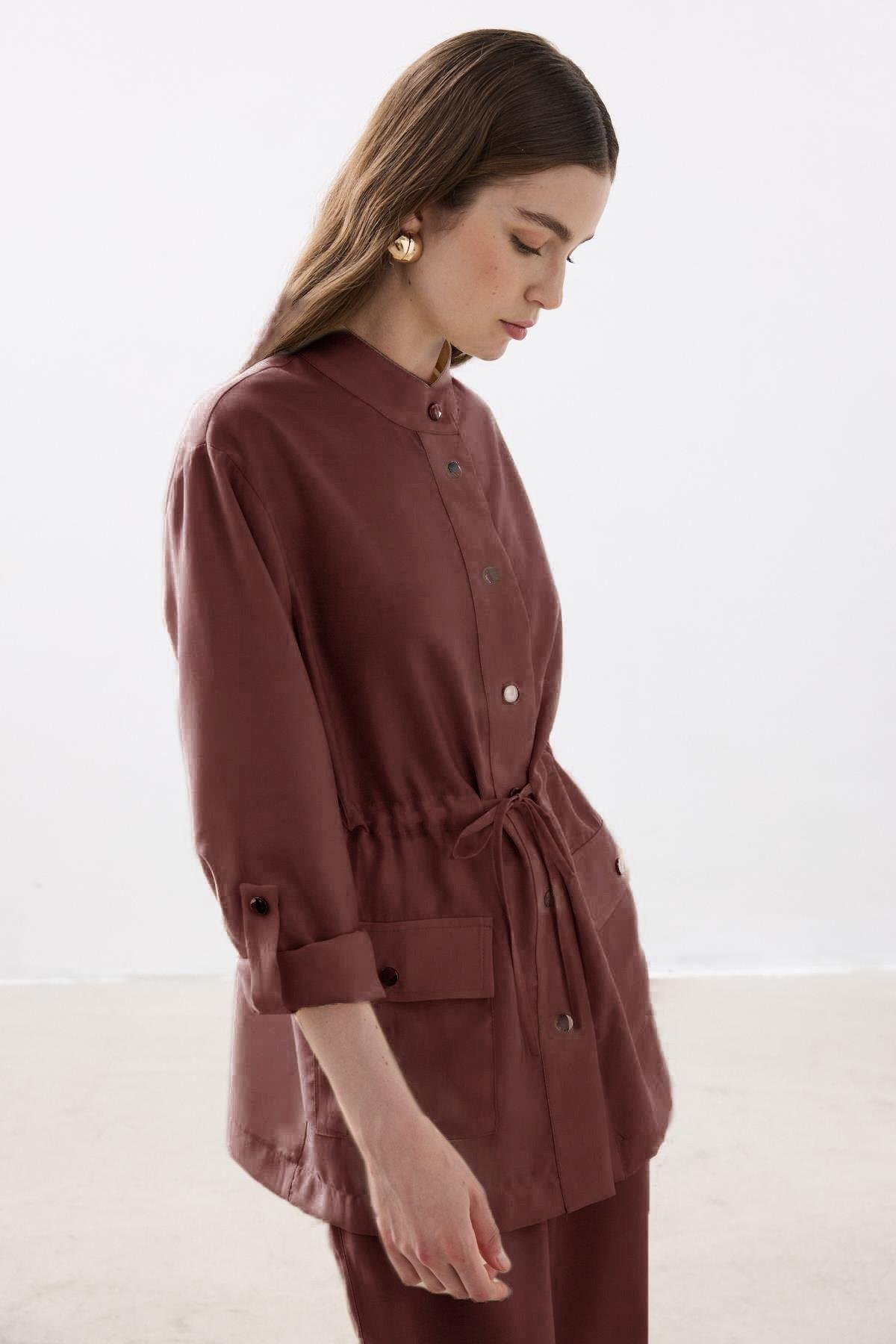 BELİ BÜZGÜLÜ TENCEL CEKET BORDO