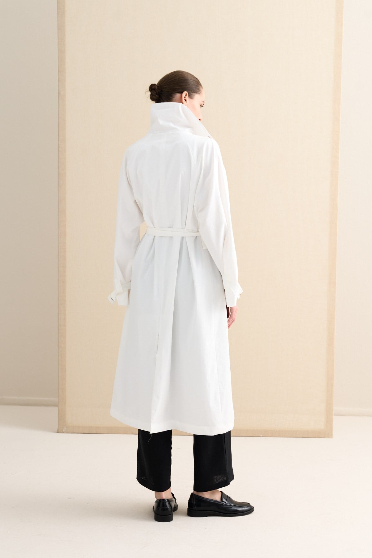 DİK YAKA OVERSIZE TRENÇKOT EKRU