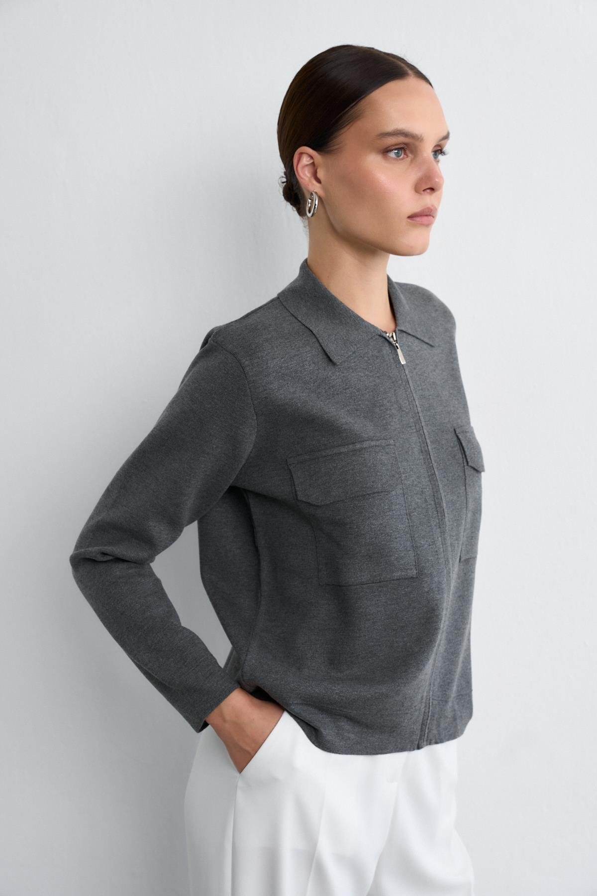 KAPAKLI CEP DETAYLI TRİKO CEKET ANTRASİT