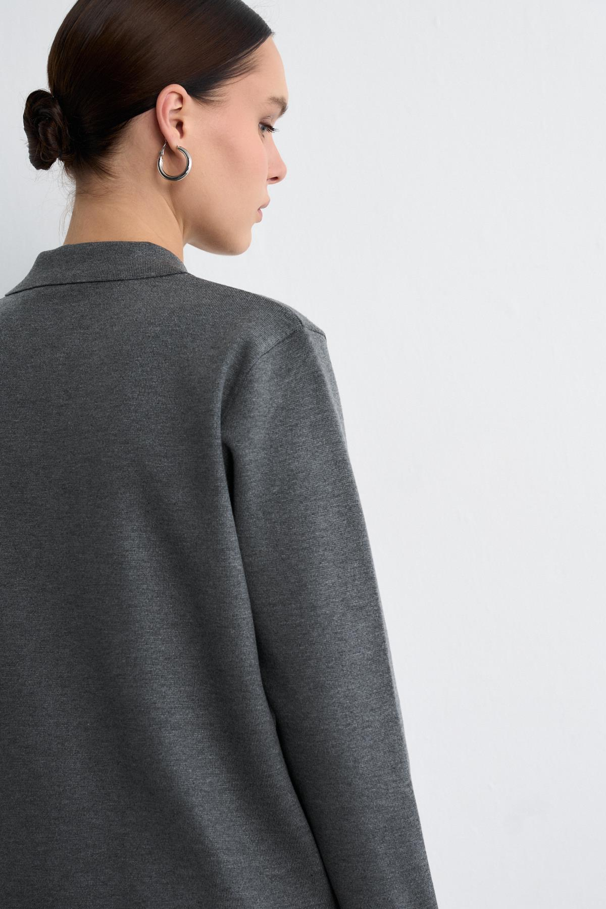 KAPAKLI CEP DETAYLI TRİKO CEKET ANTRASİT