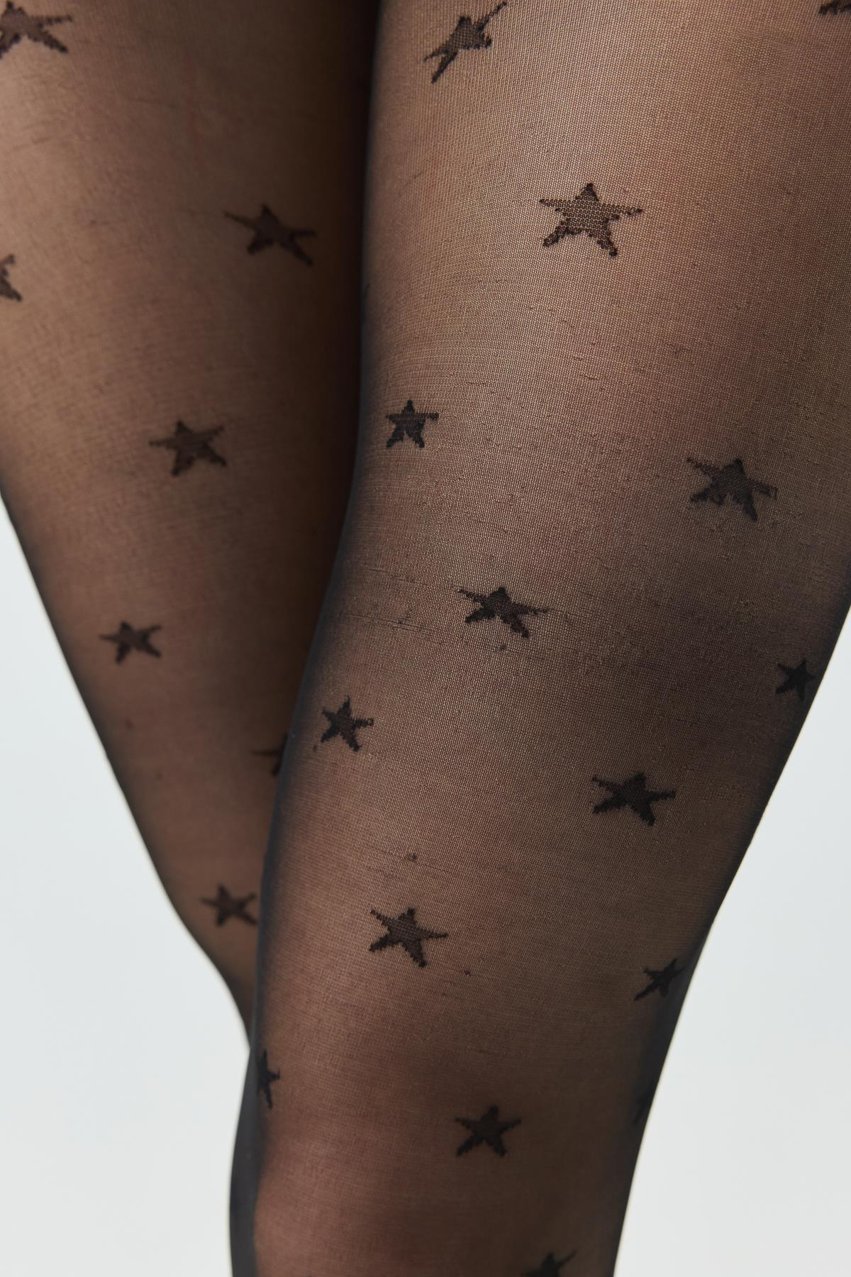 2'li Paket Yıldız Desenli Büyük Beden Külotlu Çorap Siyah