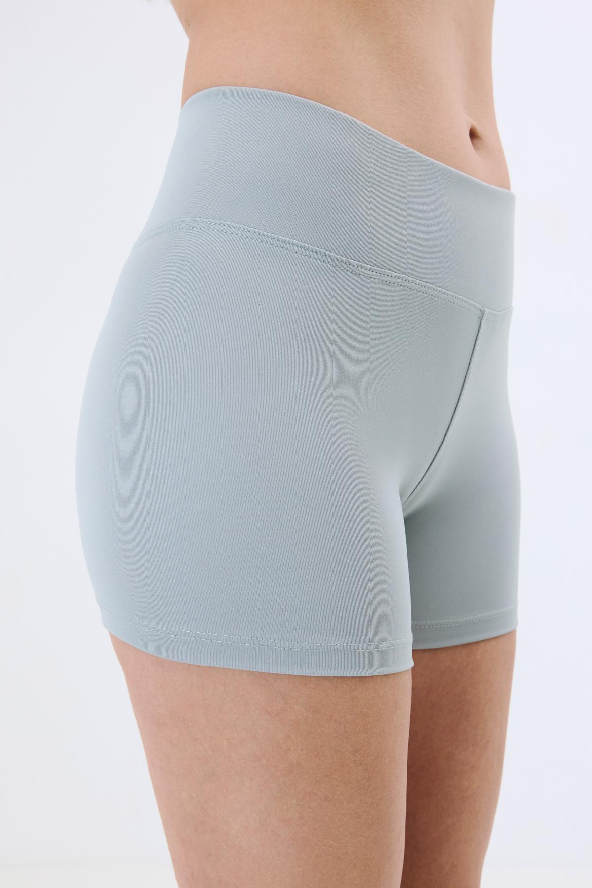 Active Kadın Yüksek Bel Şort Gri