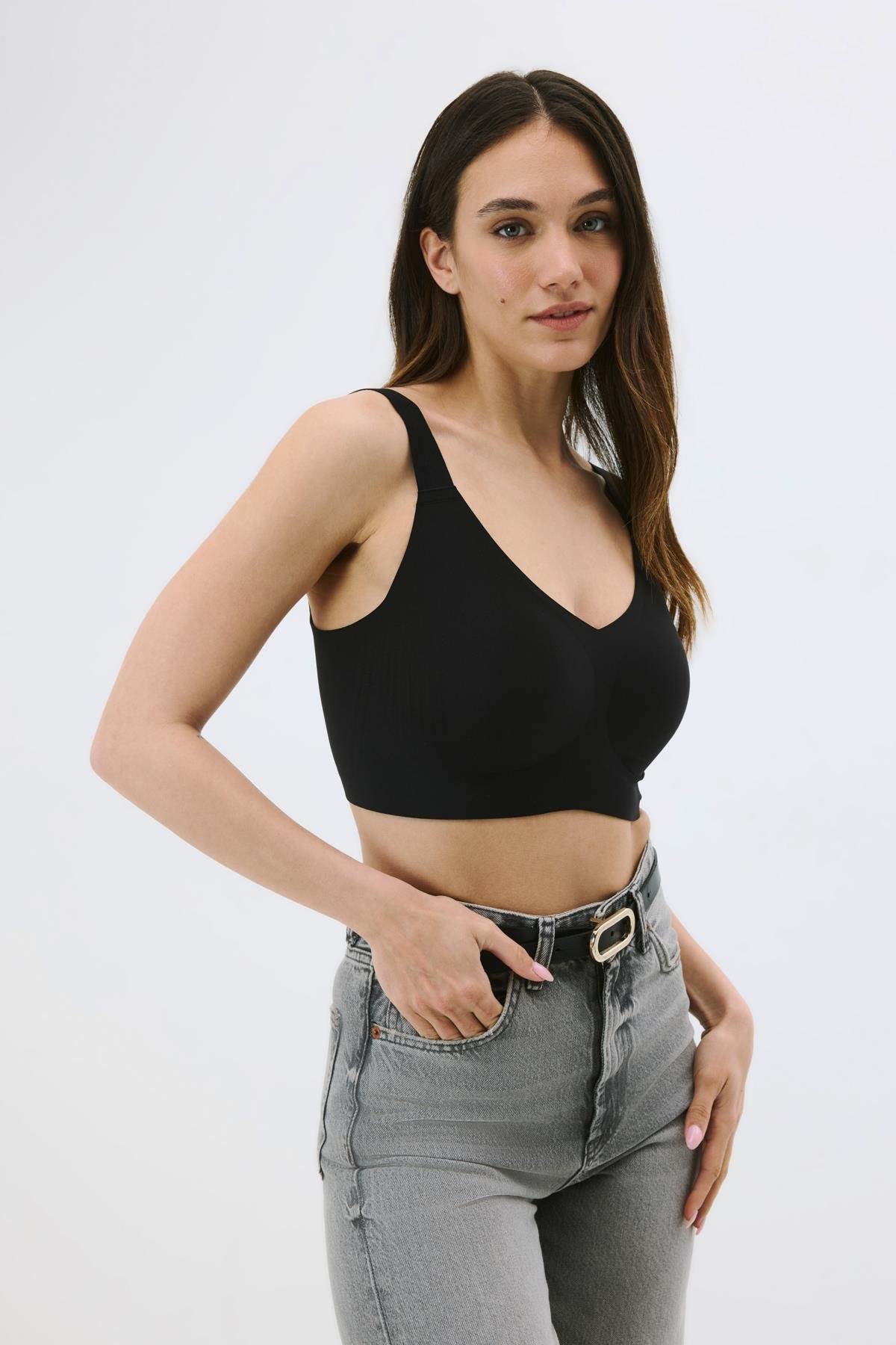 Balensiz Dikişsiz Lazer Çıkarılabilir Pedli Sütyen C26155 Siyah