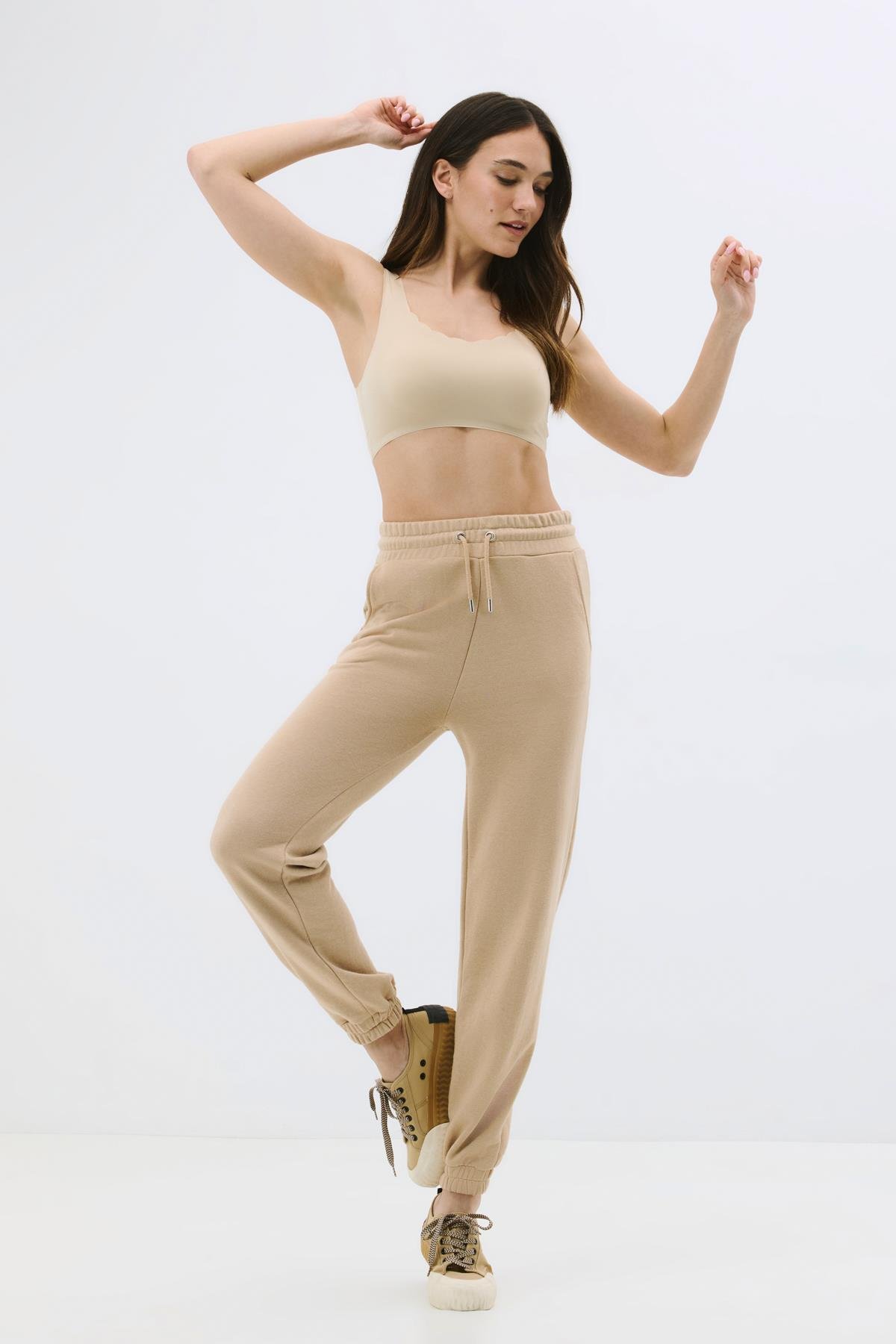 Balensiz Dikişsiz Lazer Çıkarılabilir Pedli Sütyen C26130 Ten