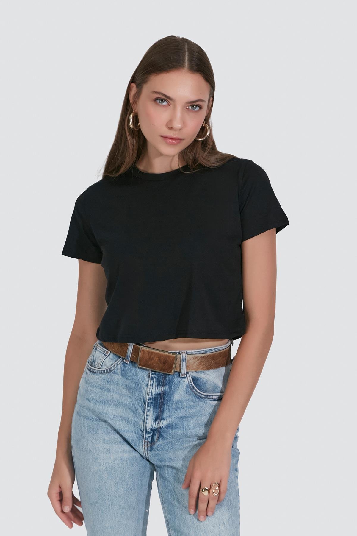 Bisiklet Yaka Kısa Kol 2'li Crop T-Shirt 956 Siyah