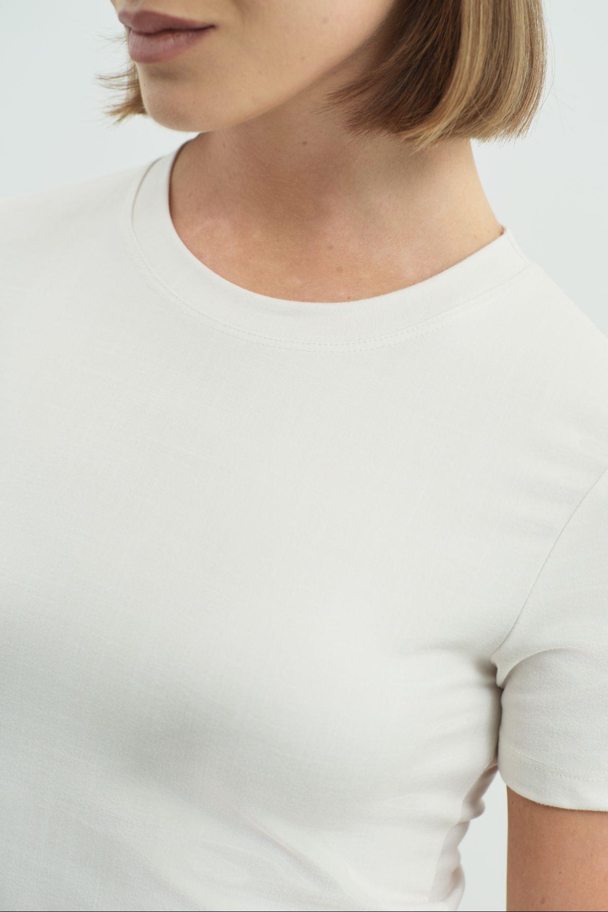 Bisiklet Yaka Soft Kısa Kol T-Shirt Bej