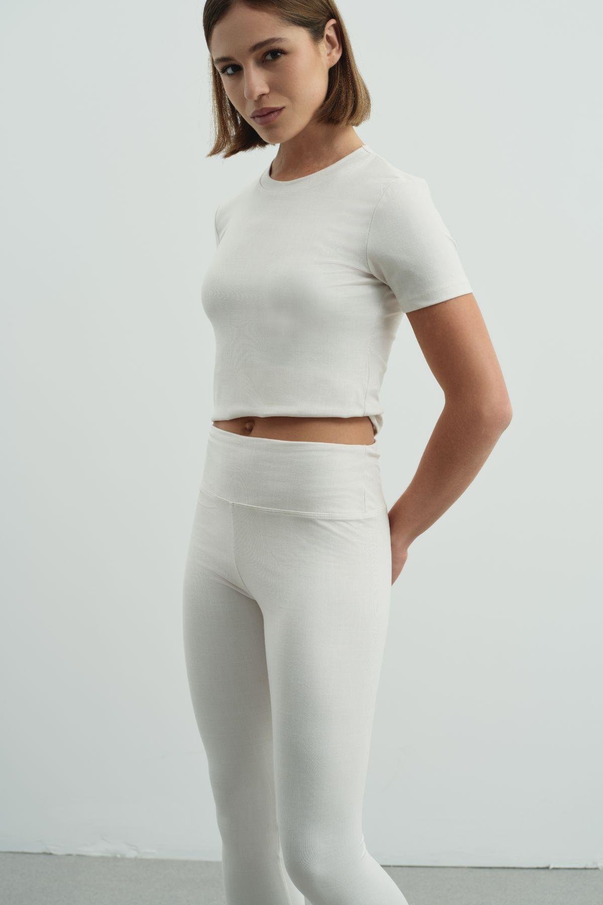 Bisiklet Yaka Soft Kısa Kol T-Shirt Bej