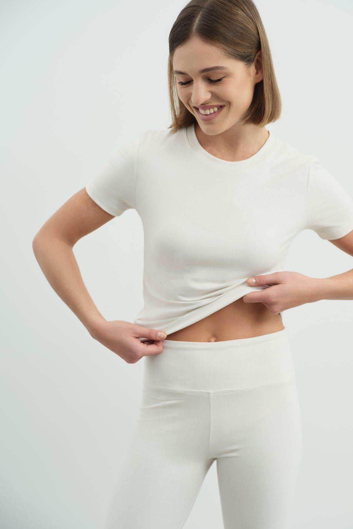 Bisiklet Yaka Soft Kısa Kol T-Shirt Bej