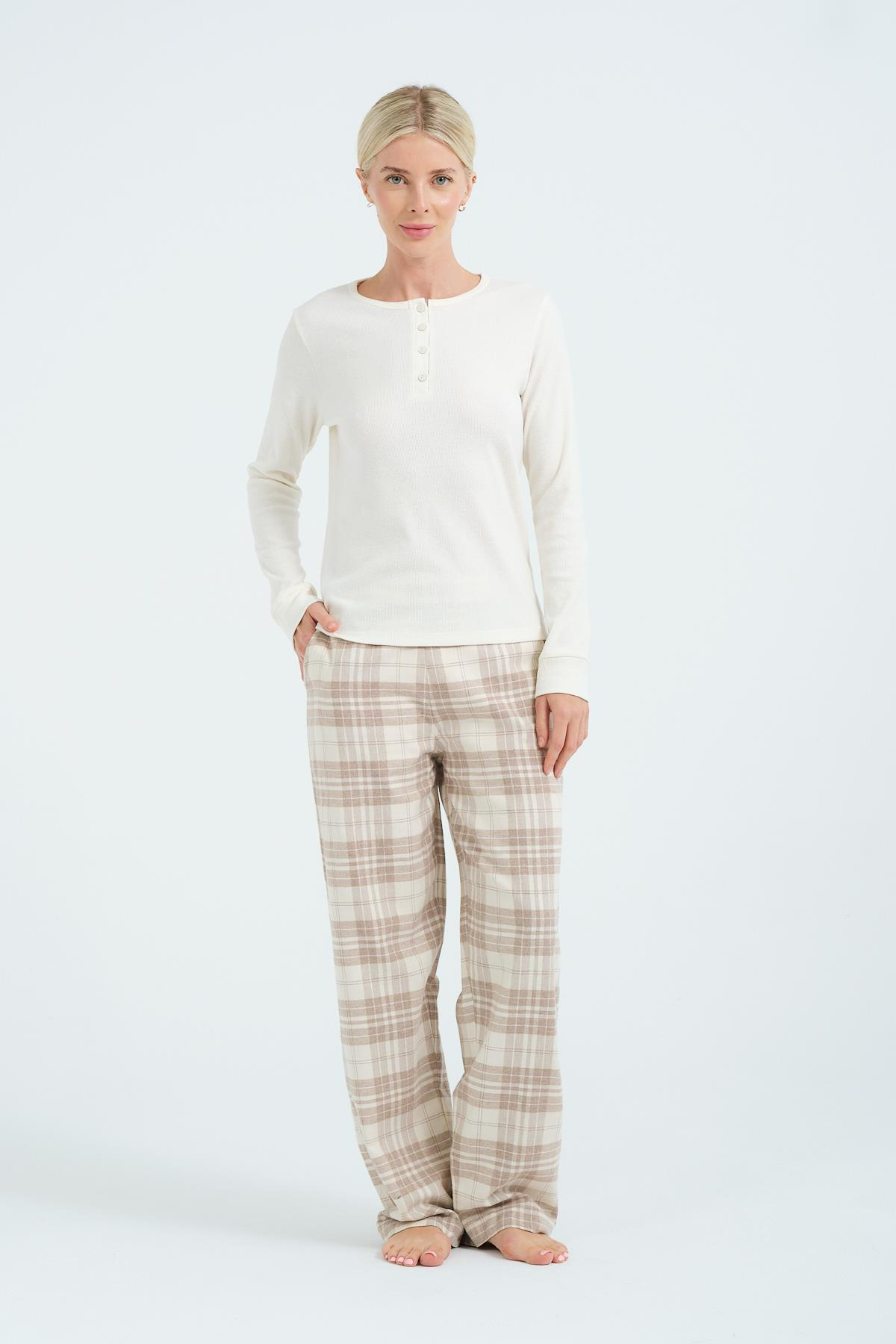 Bisiklet Yaka Uzun Kol Cepli Pijama Takım 405111 Ekru