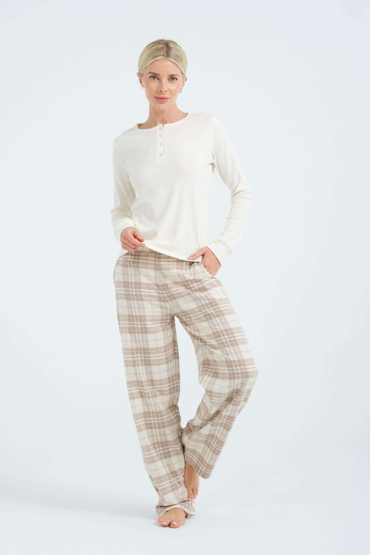 Bisiklet Yaka Uzun Kol Cepli Pijama Takım 405111 Ekru