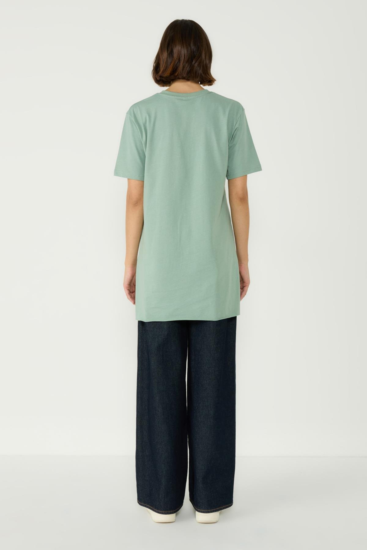 Bisiklet Yaka Yarım Kol Yırtmaçlı 2'li Uzun T-Shirt 963 Ekru/Çağla