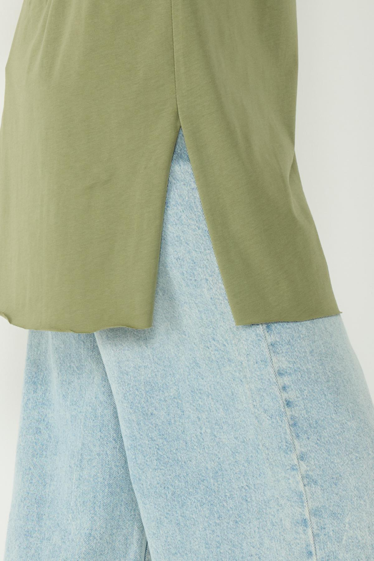 Bisiklet Yaka Yarım Kol Yırtmaçlı 2'li Uzun T-Shirt 963 Haki/Gri