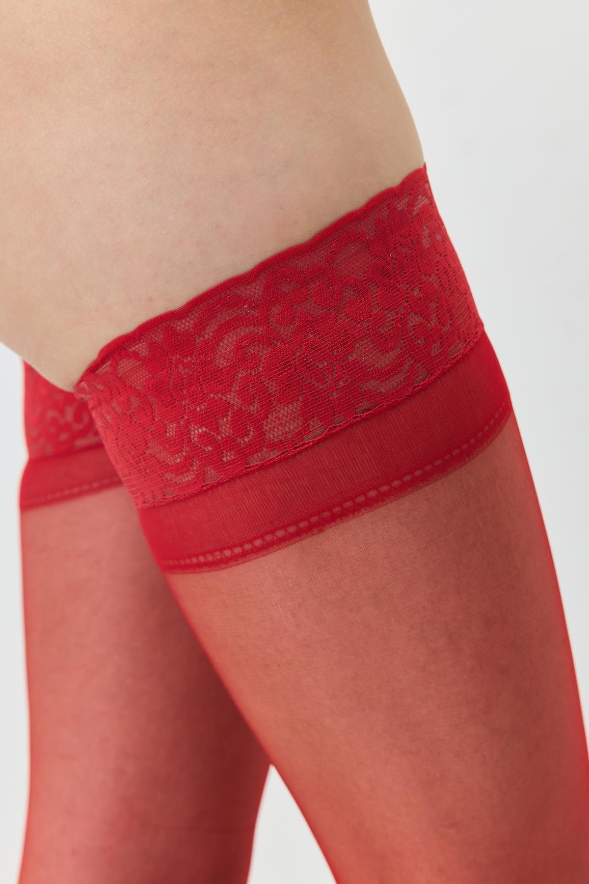 Büyük Beden Silikonlu 15 Denye Jartiyer Çorap Kırmızı