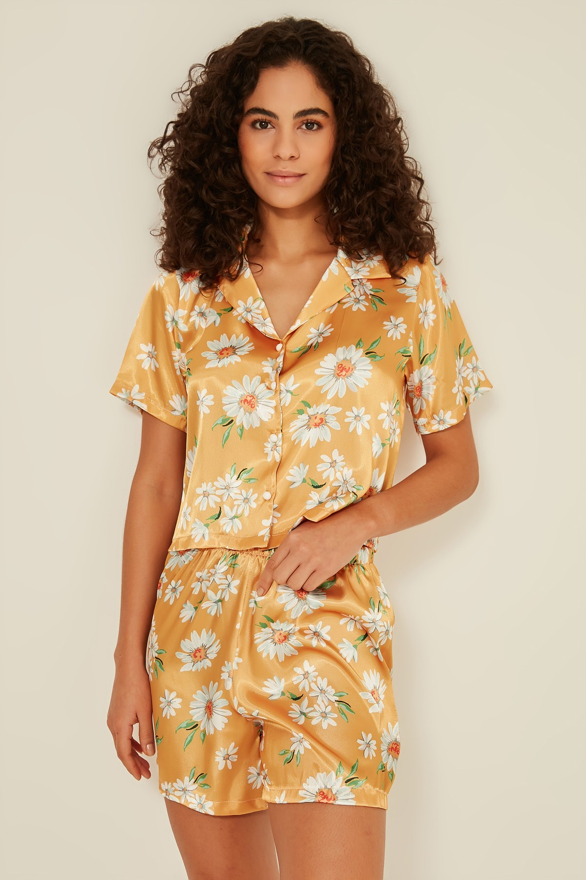 C&City 043 Satin Crop Pyjama Set