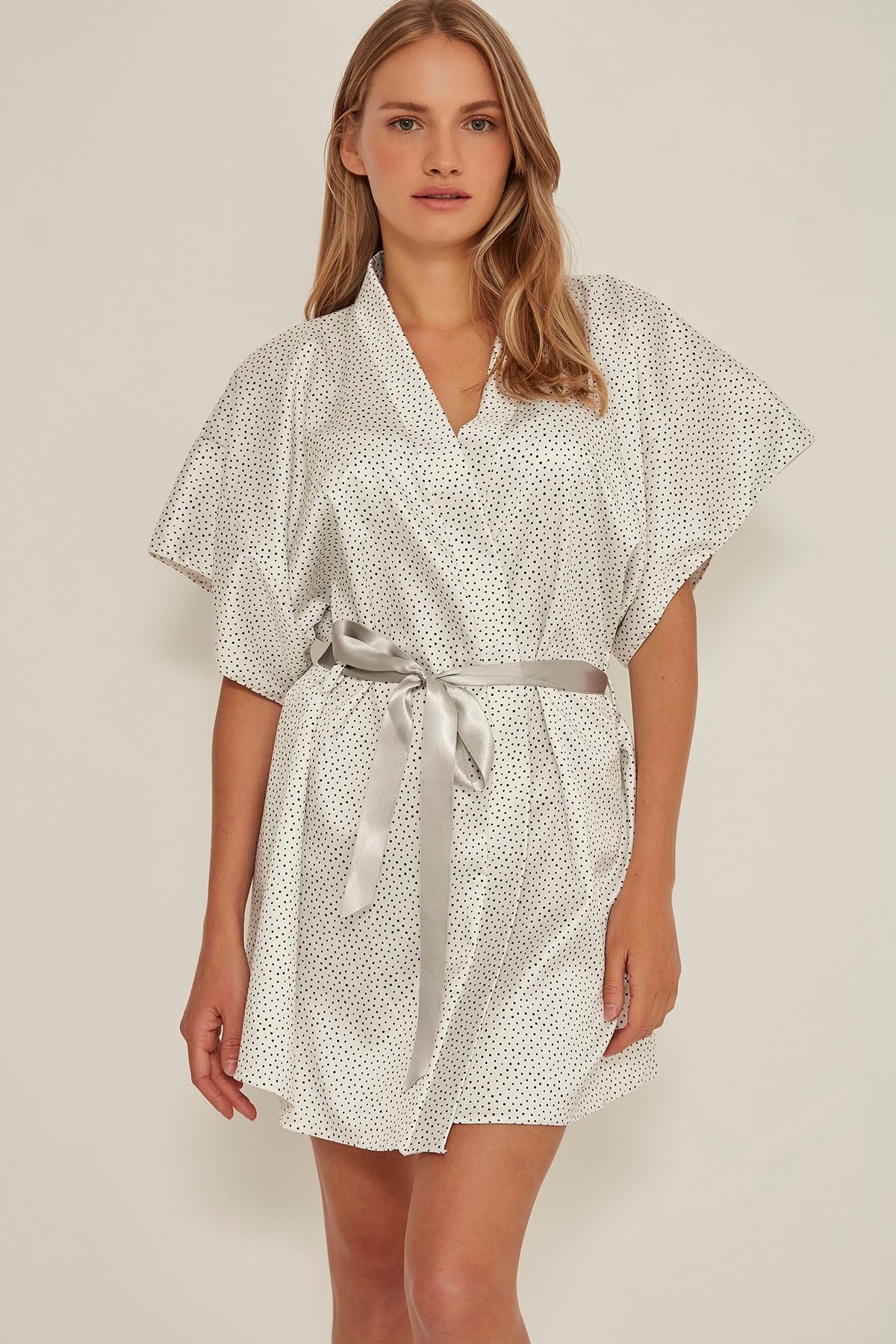 C&City 054 Kadın Bride Nakışlı Puanlı Saten Sabahlık Çok Renkli