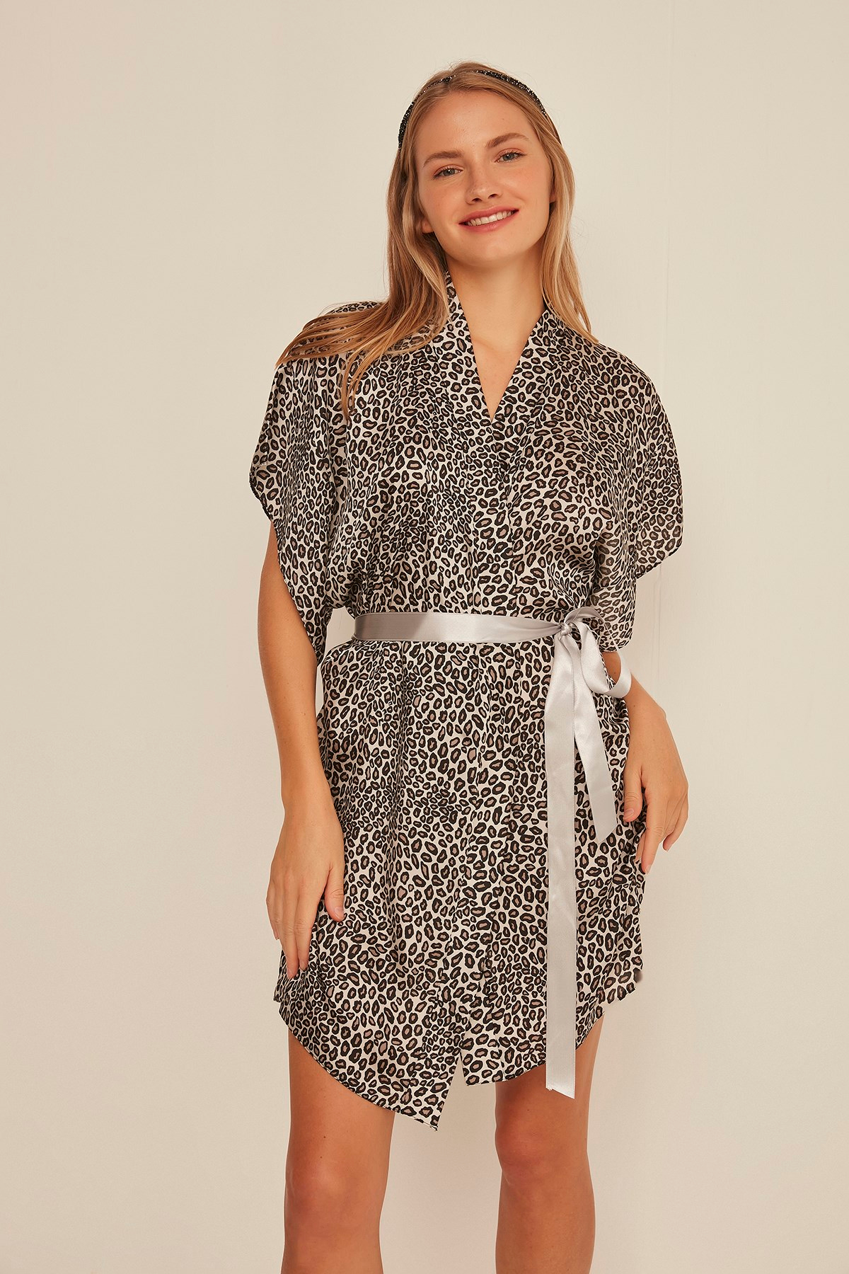 C&City 058 Kadın Bride Nakışlı Leopar Saten Sabahlık Siyah