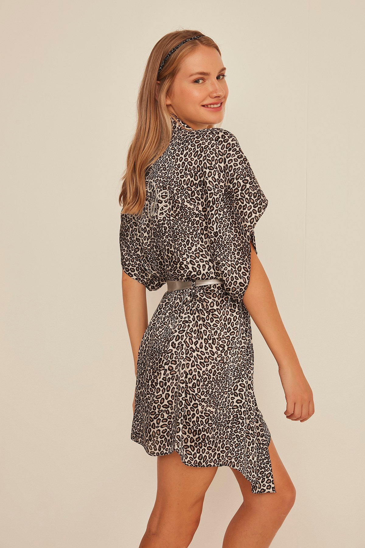 C&City 058 Kadın Bride Nakışlı Leopar Saten Sabahlık Siyah