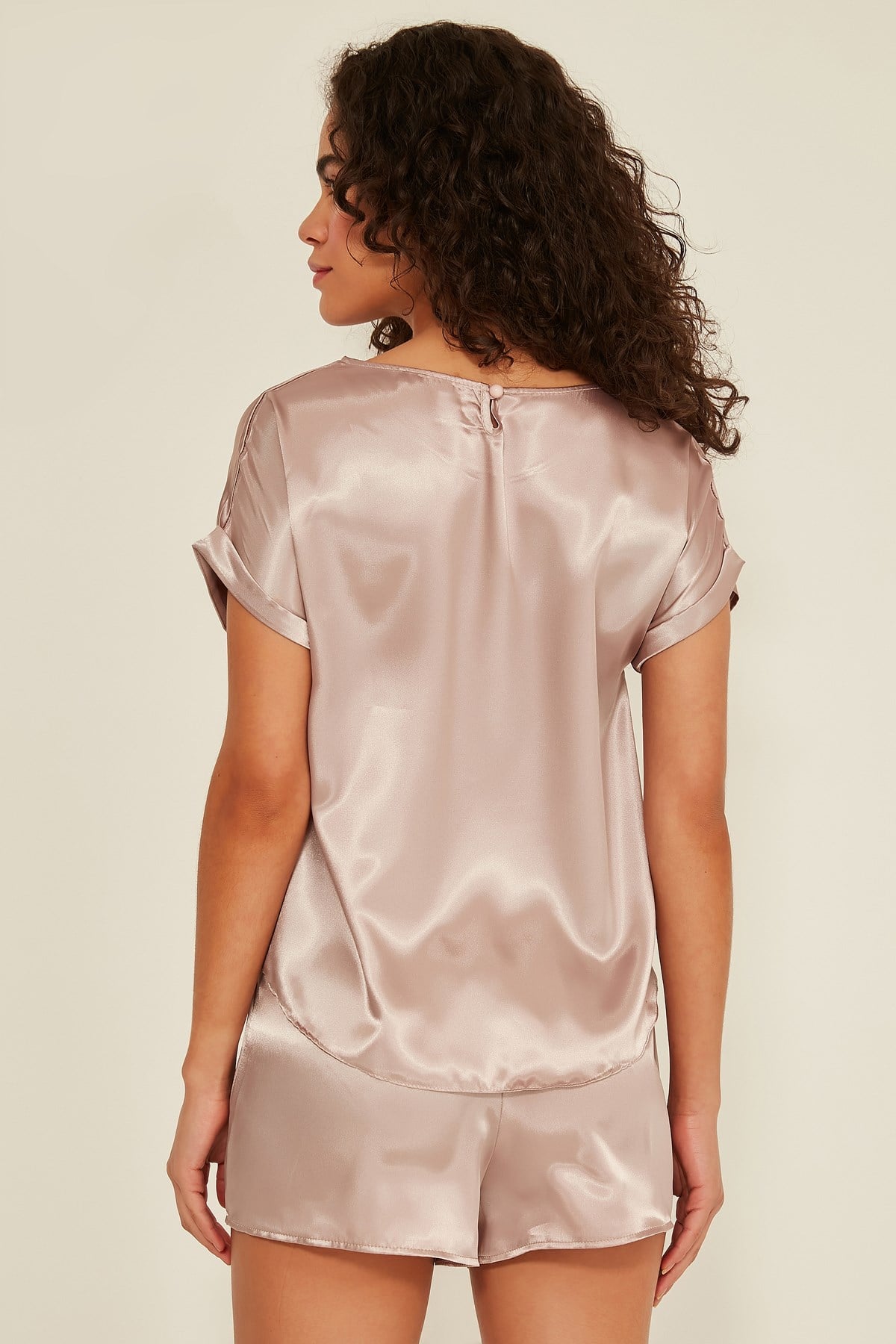 C&City 080 Kadın Saten T-Shirt Şort Takım Vizon