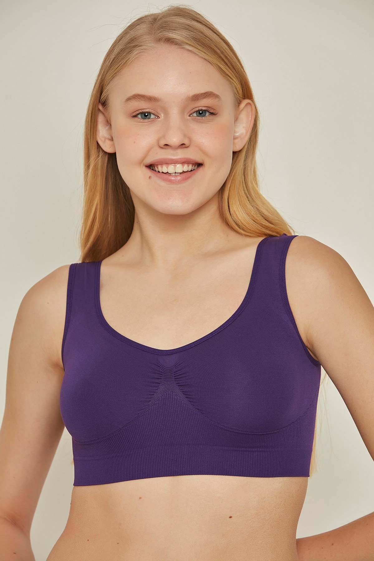 C&City 4005 Dikişsiz Kalın Askı Büstiyer Mor