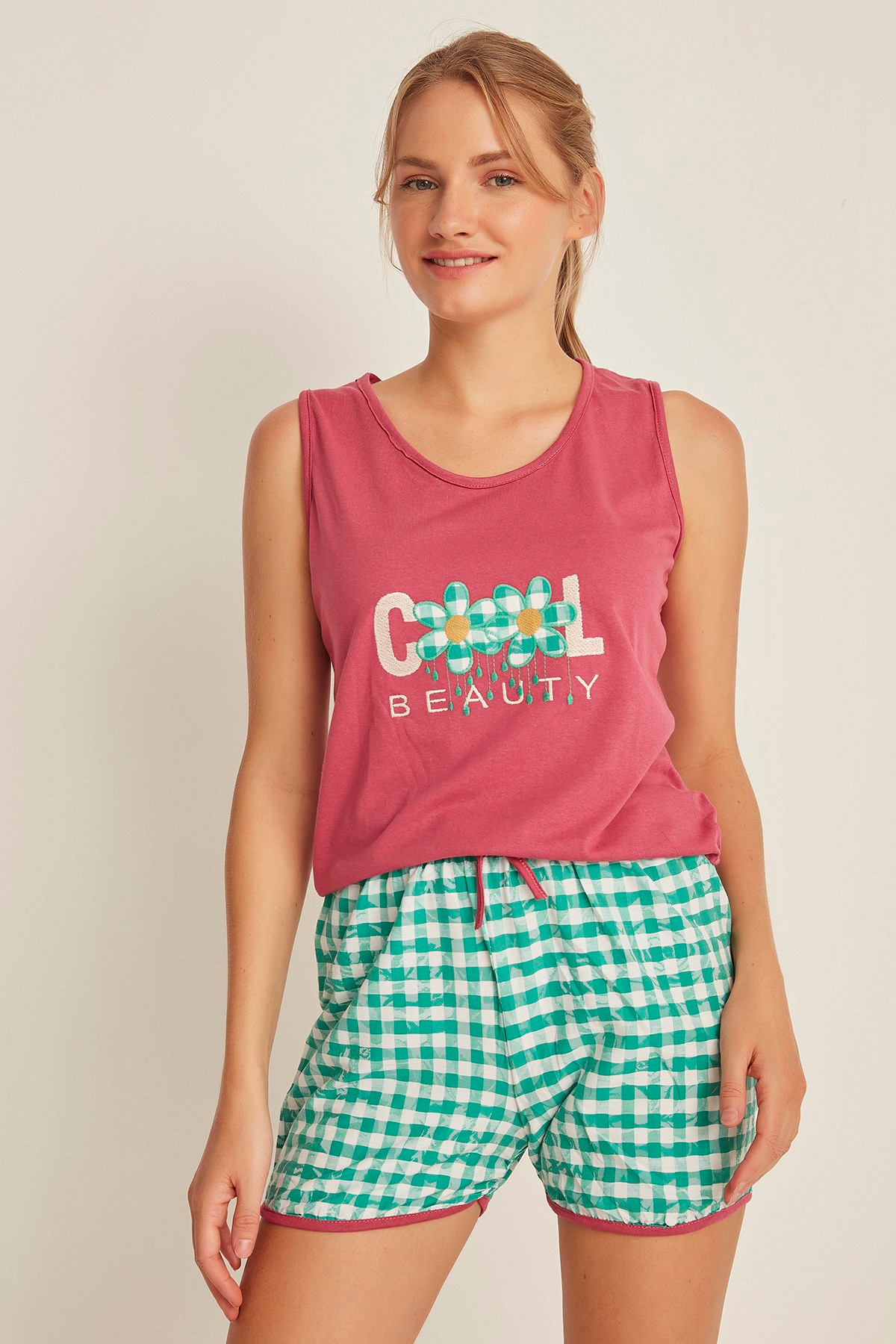 C&City 4525 Kadın Şortlu Pijama Takım Nar Çiçeği