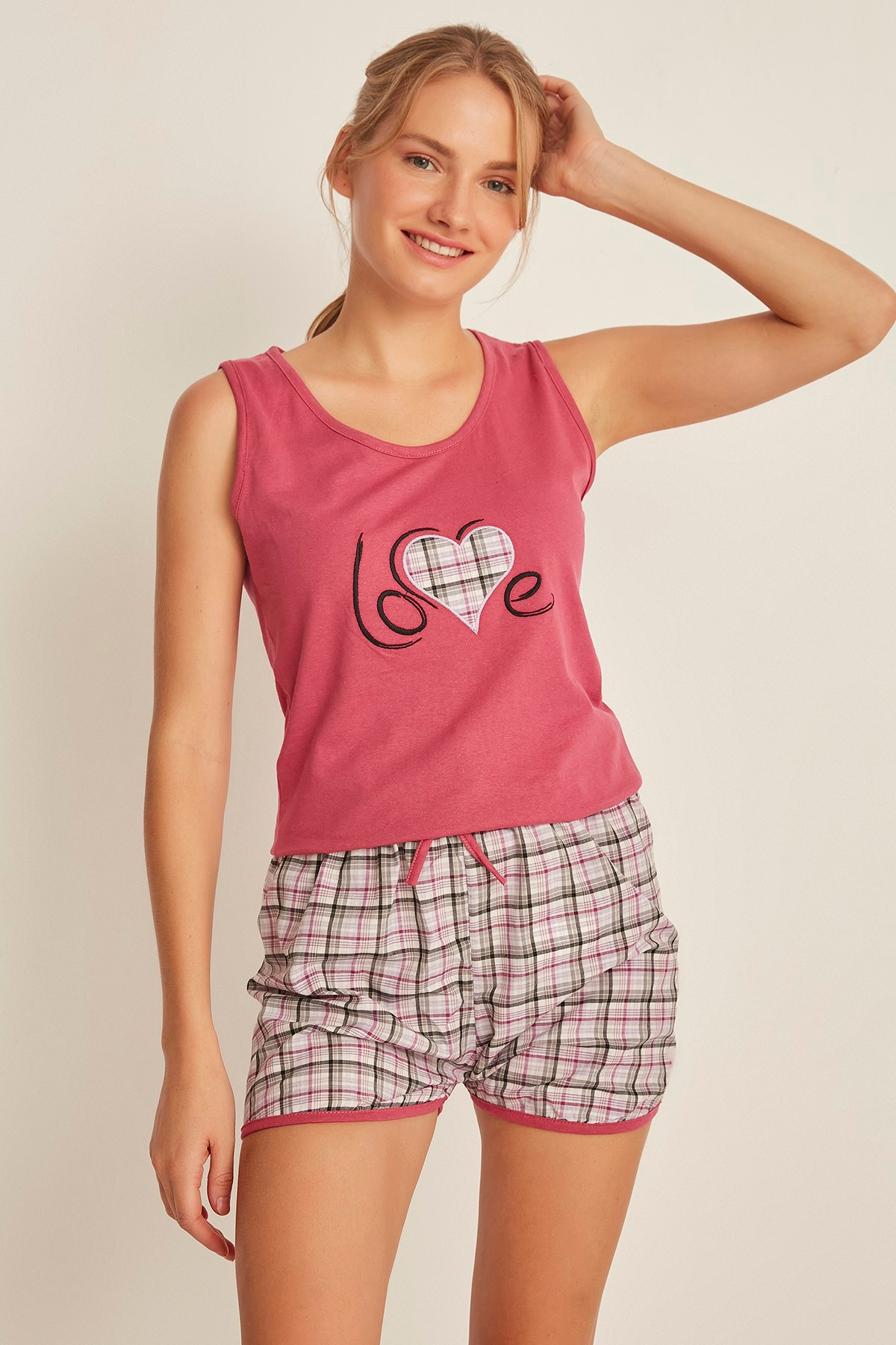 C&City 4531 Kadın Şortlu Pijama Takım Nar Çiçeği