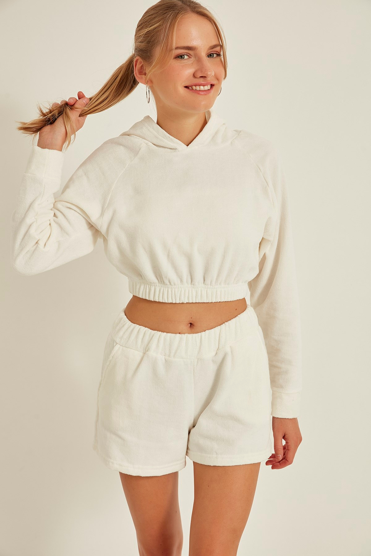 C&City 716 Kadın Kapşonlu Havlu Örme Crop Sweat Ekru