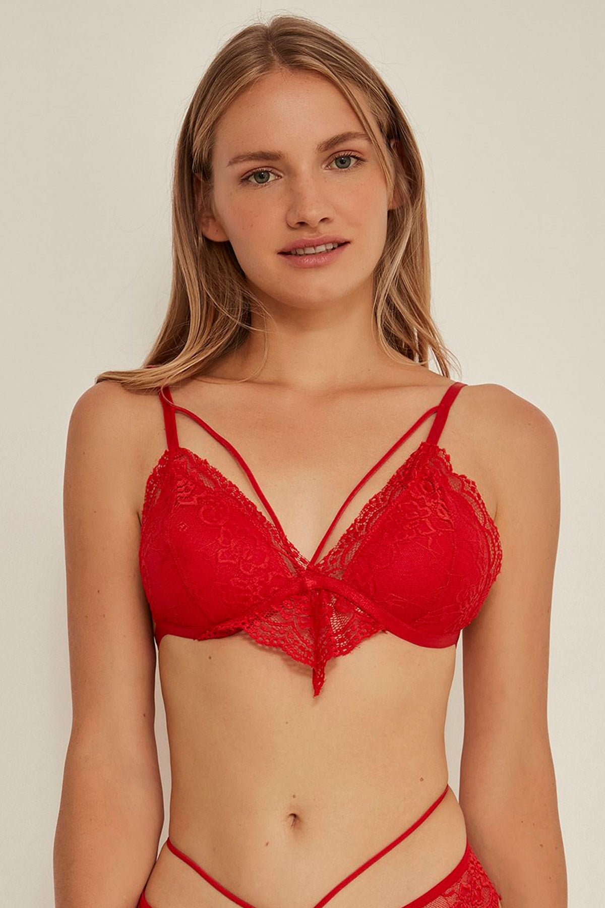 C&City 7504 Kadın Kaplı Bralet Sütyen Kırmızı