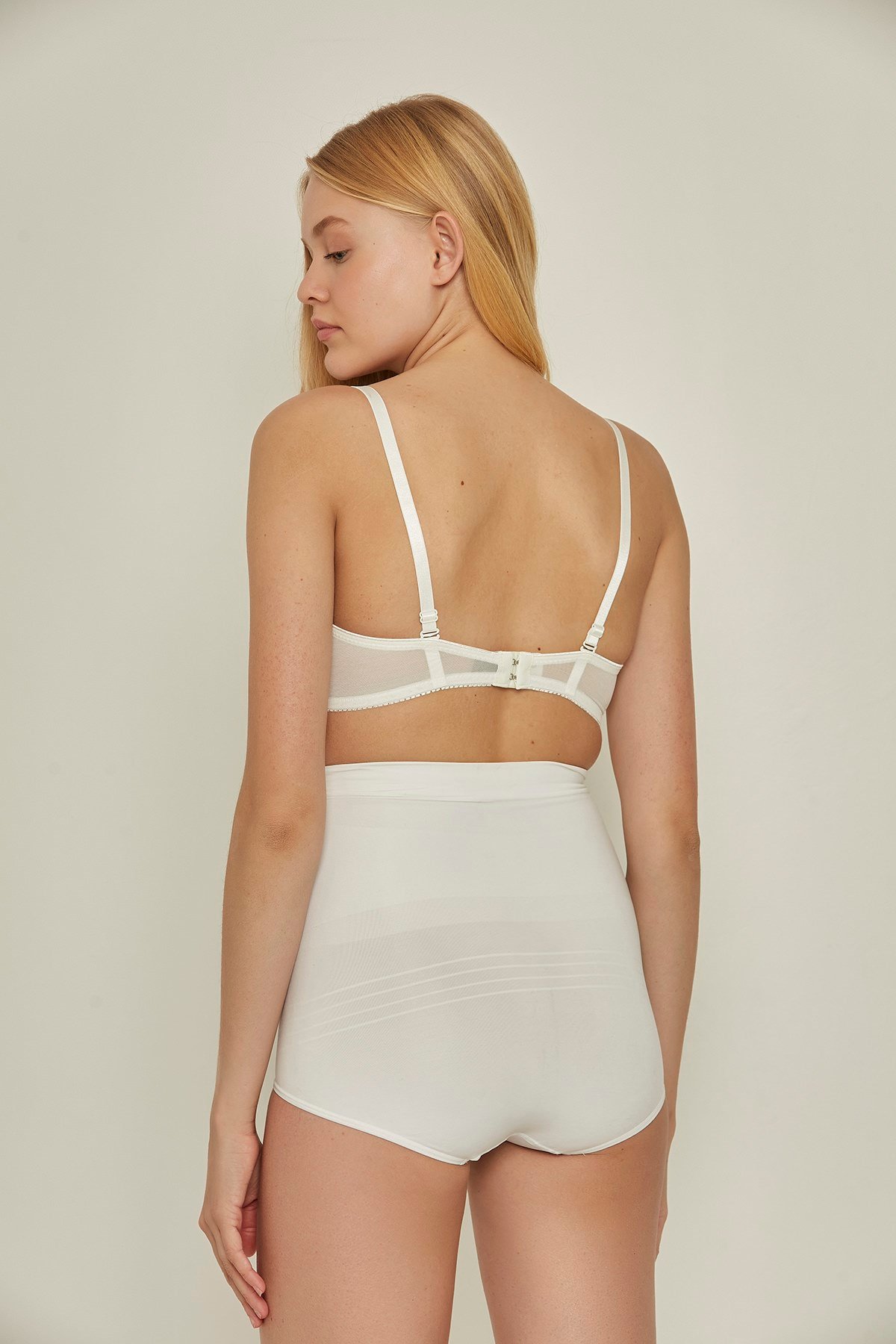 C&City C17024 Yüksek Bel Slip Korse Beyaz