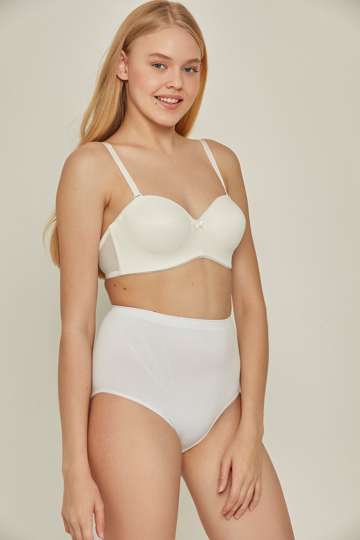 C&City C20161 Dikişsiz Slip Korse Beyaz