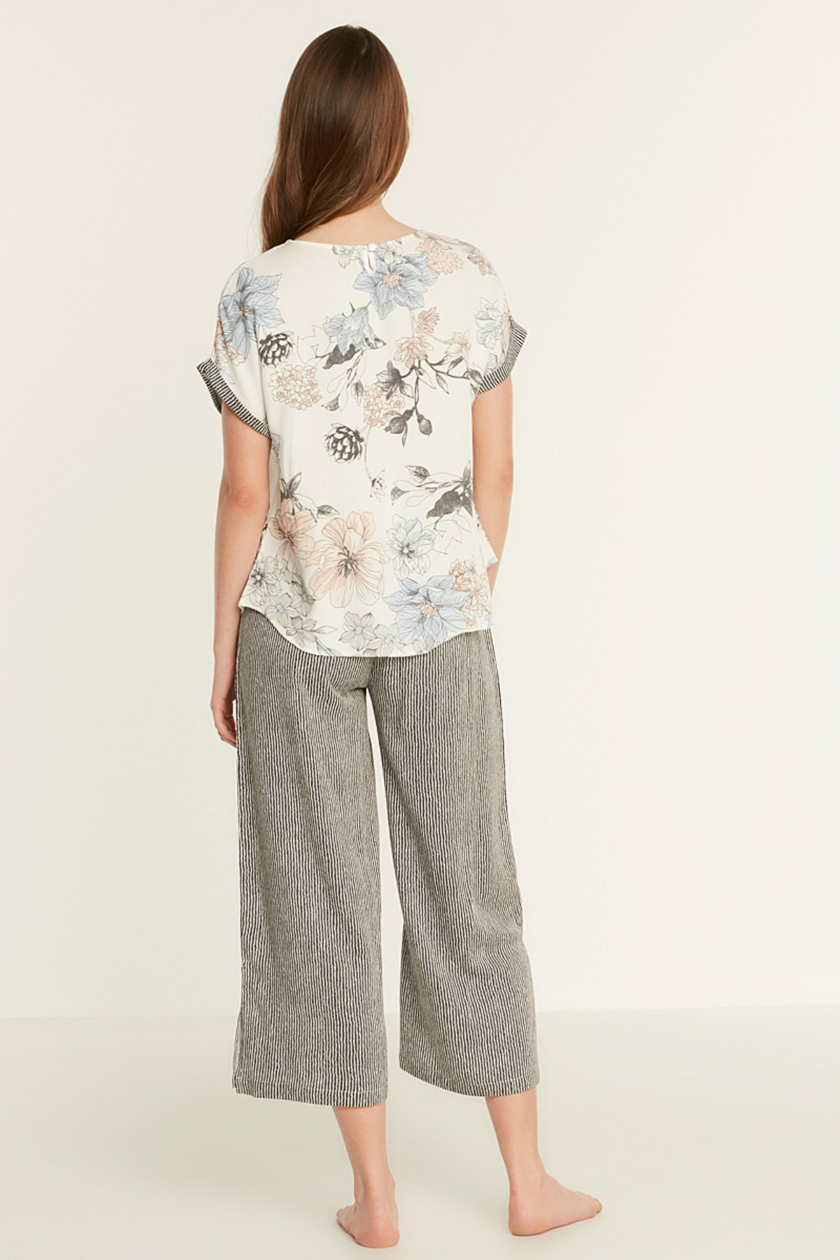C&City Desenli 6'lı Viskon Pijama Takım 9502 Ekru
