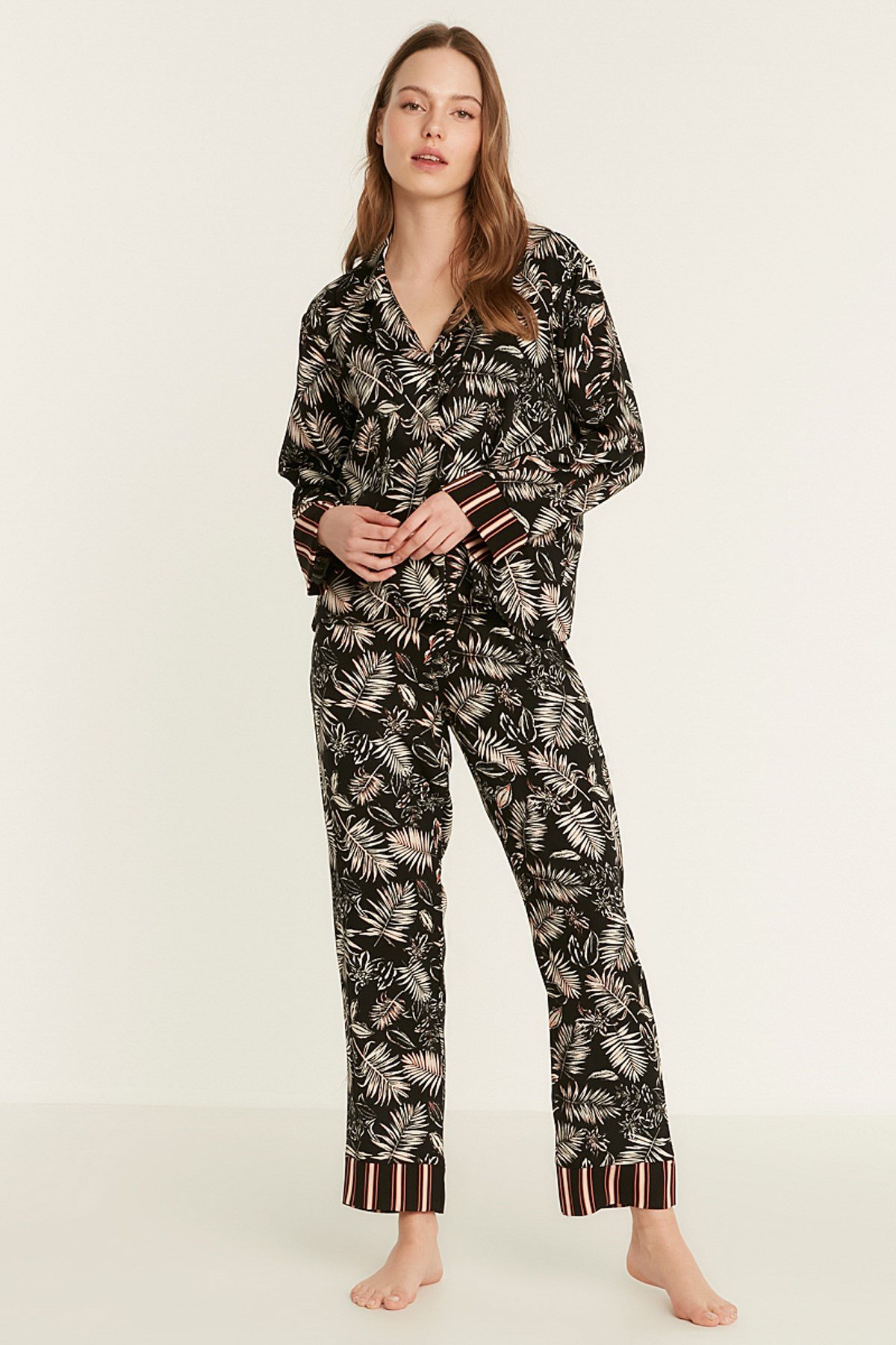 C&City Desenli Viskon Uzun Kol Gömlekli Pijama Takım 9082 Siyah