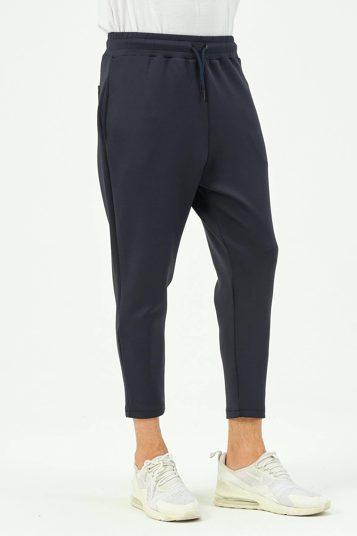 C&City Erkek Bol Kesim Düz Paça Arka Cepli Eşofman Altı 856 Lacivert