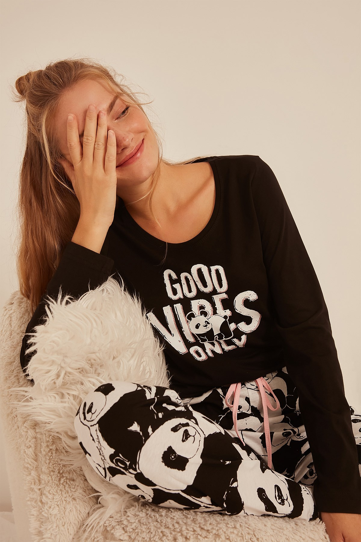 C&City Kadın Uzun Kol Pijama Takım 0040441154 Siyah