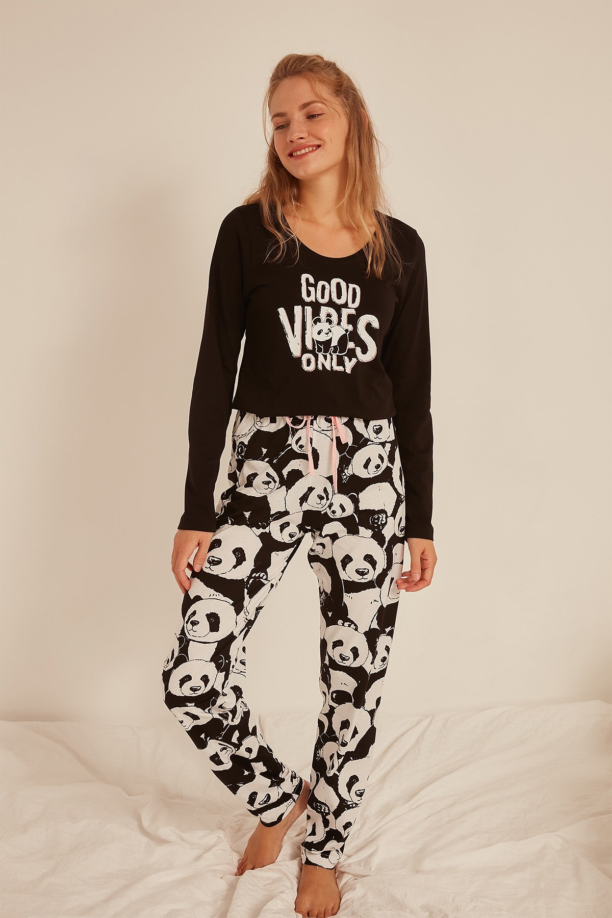 C&City Kadın Uzun Kol Pijama Takım 0040441154 Siyah