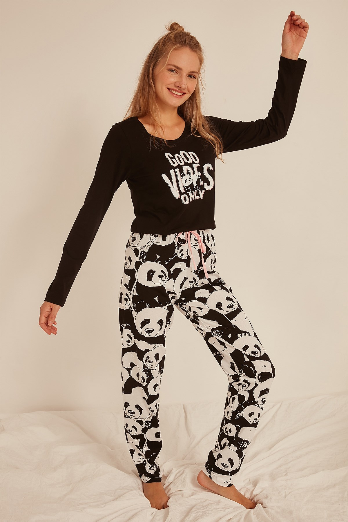 C&City Kadın Uzun Kol Pijama Takım 0040441154 Siyah